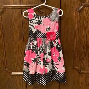 Party perfect dress! Size 5 girls